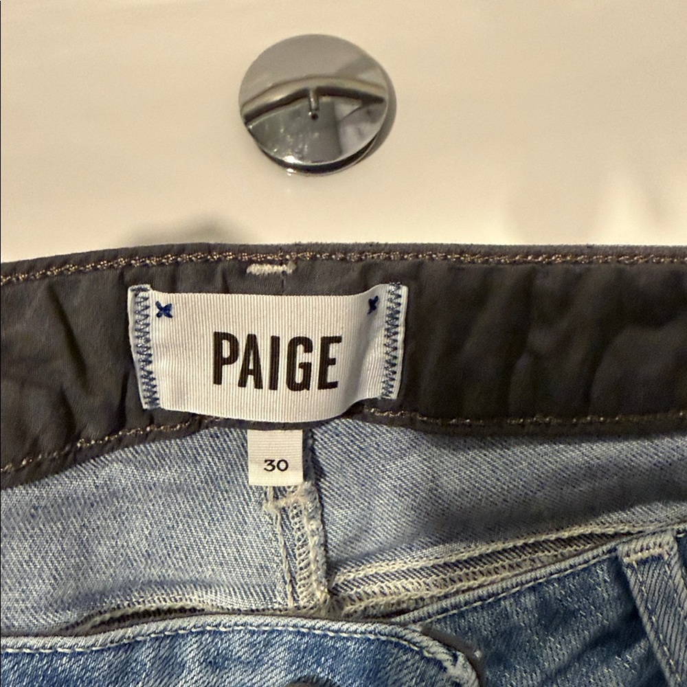 Women’s Paige Medium Wash Skyline Ankle Peg Blue Jeans Size 30 Mid Rise distress